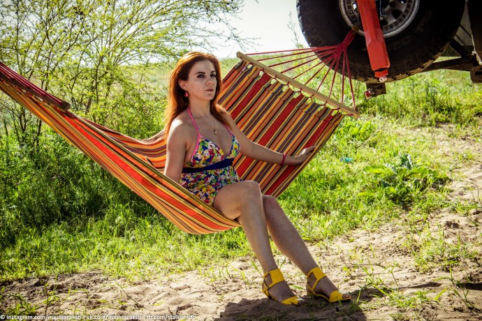 Страстные поцелуи в постели