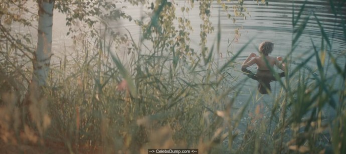 Черно белые рисунки девушек