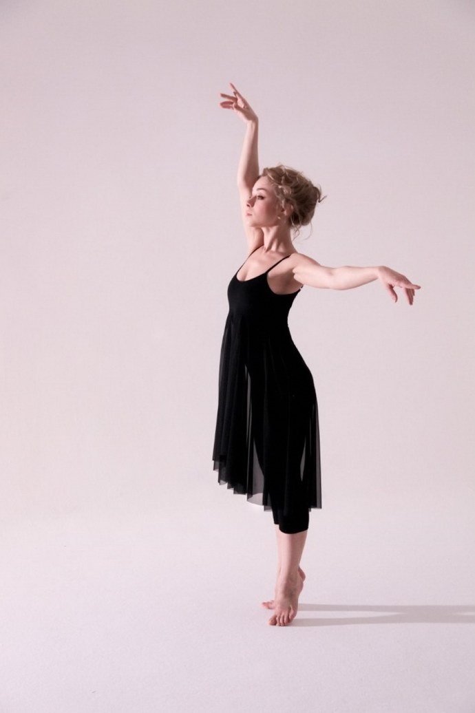 Рина Гришина ножки