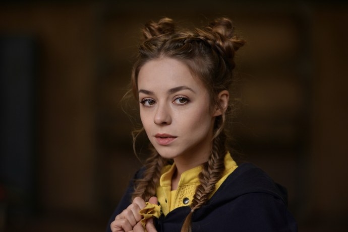 Йолдыз лого вектор