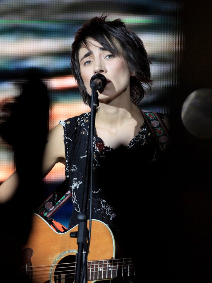 Земфира в 19