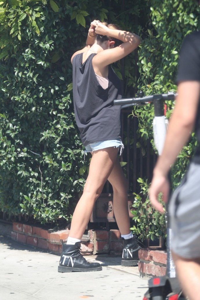 Тилан Блондо бикини