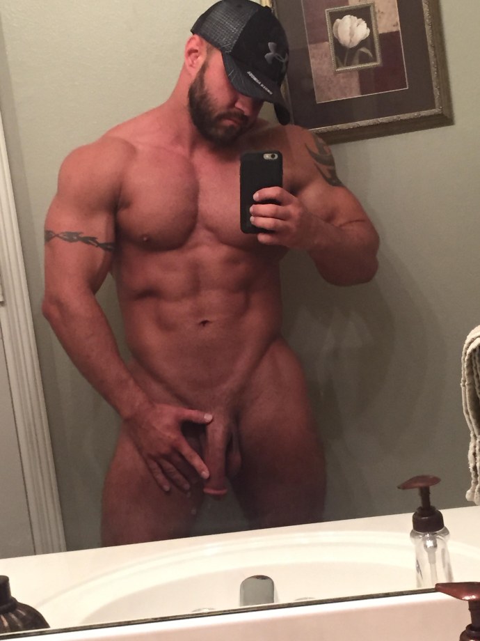 Геи-качки в порнографических фильмах