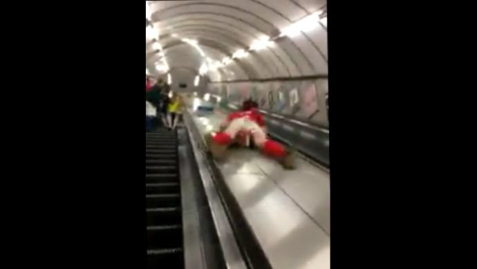 Эскалатор ведущий в пустоту