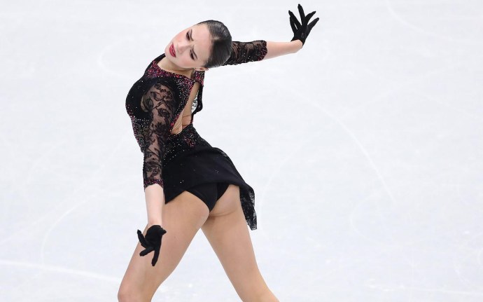 Алина Загитова голая фейк