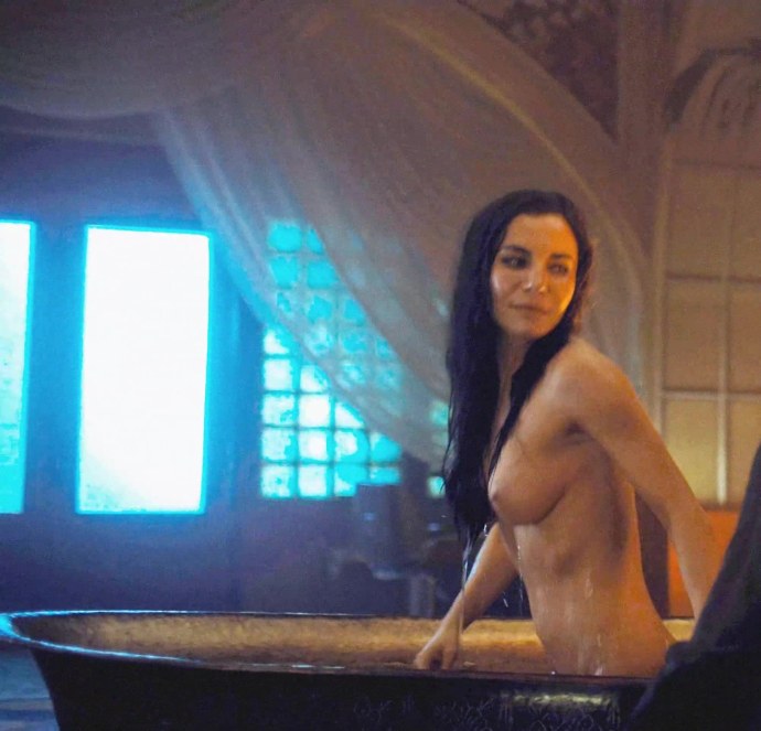 Видоизмененный углерод Кристин Ортега голая