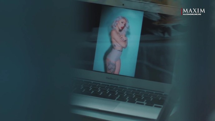 Порноактриса похожая на Тейлор Свифт