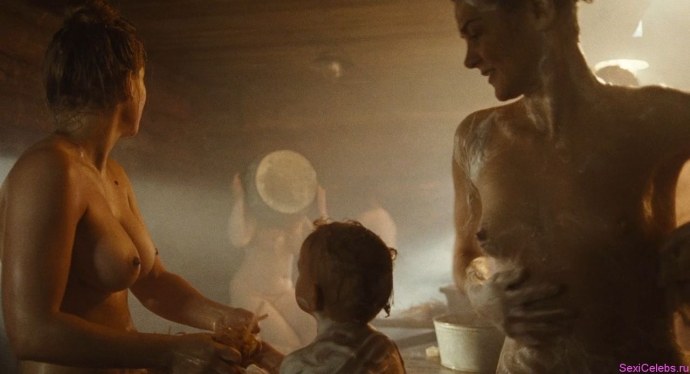 Актриса Юлия Пересильд ню