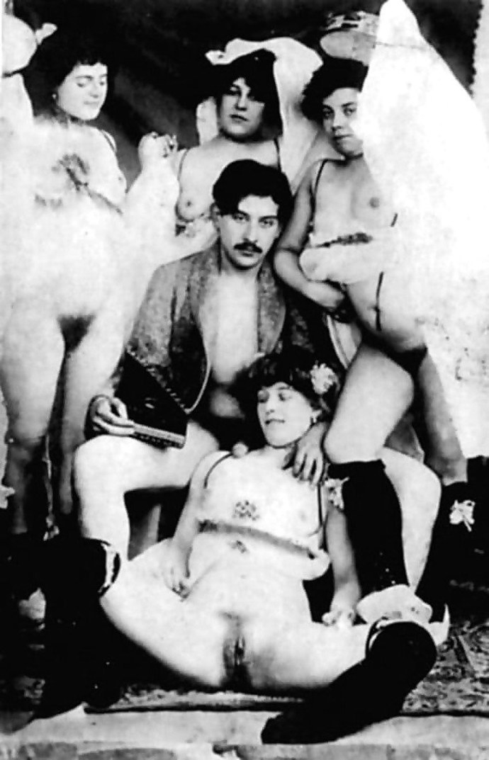 Роберт Розенберг анал с карлицей