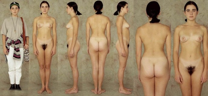 Голые женщины с длинными ногами