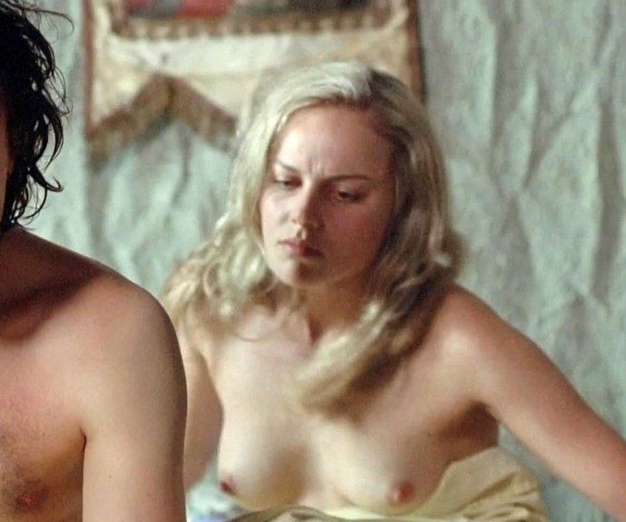 Эбби Корниш эротические сцены