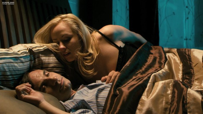 Надя Толоконникова ноги