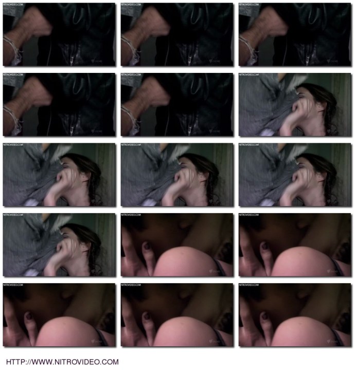 Кая Скоделарио топлесс