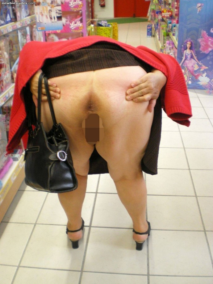 Русские старухи домашнее upskirt