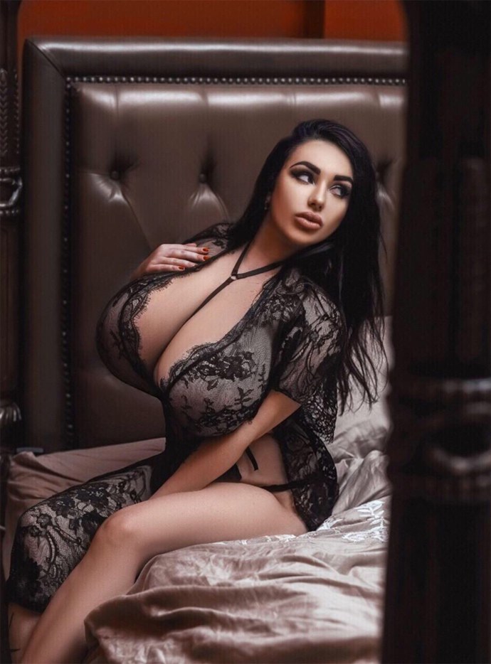 Anastasia l'amour порноактриса