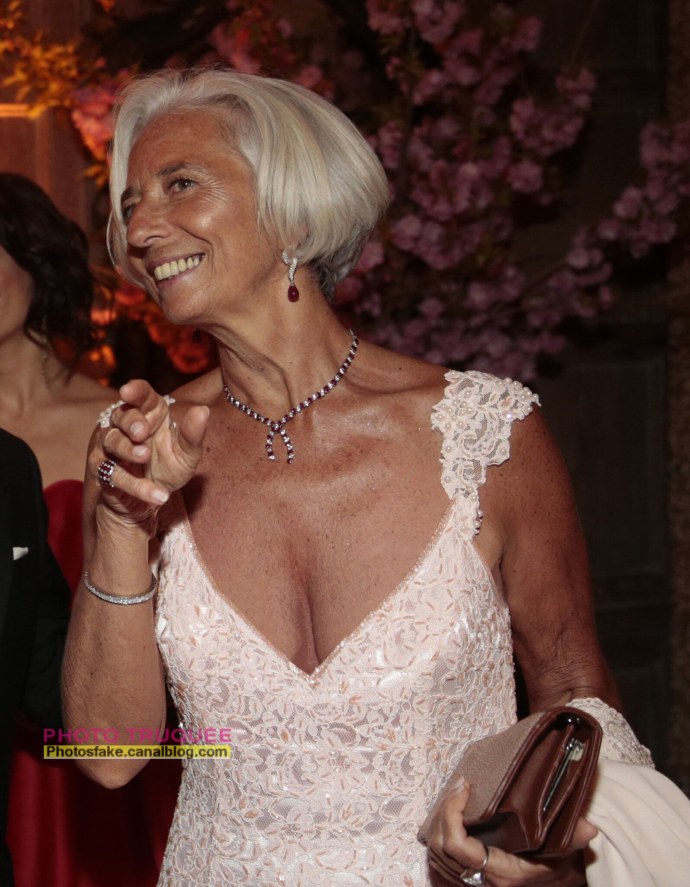 Кристин Лагард в купальнике