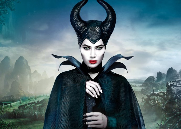 Мир ем Ущерли в купальнике