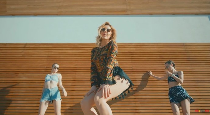 Юлианна Караулова горячие