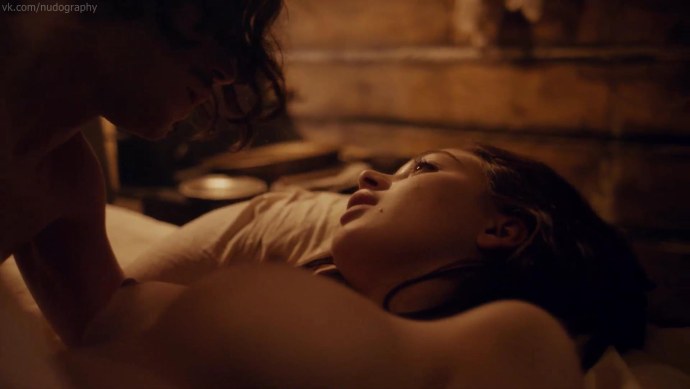 Голая киска Юлии Франц