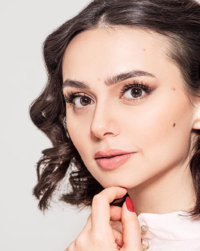 Катрин Асси фото Максим