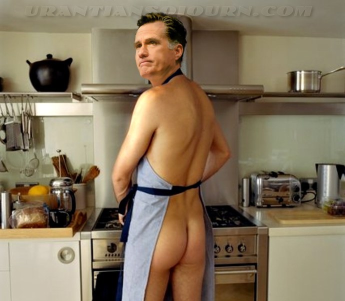 Женщина без трусов на кухне