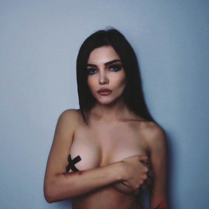 Юлия реш голая фото