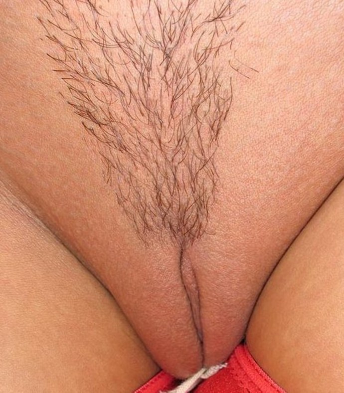 Зрелые вагины с интимной стрижкой