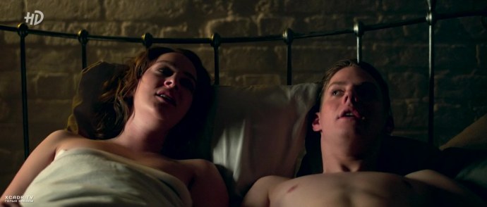 Аглая Тарасова обнажёнка