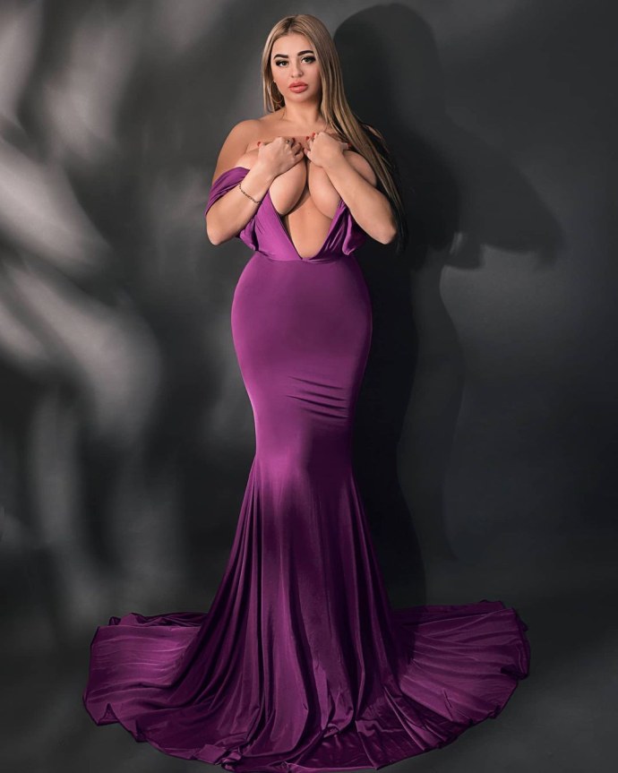 Марина СЛИВАК голая фото