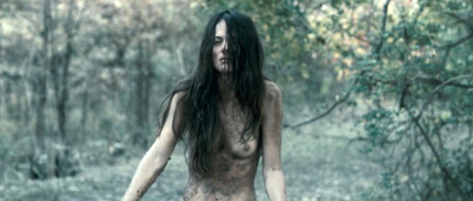 Сара Батлер незнакомец внутри