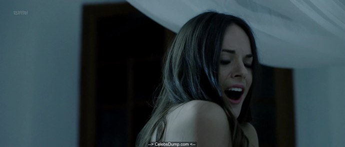 Сара Батлер член во рту