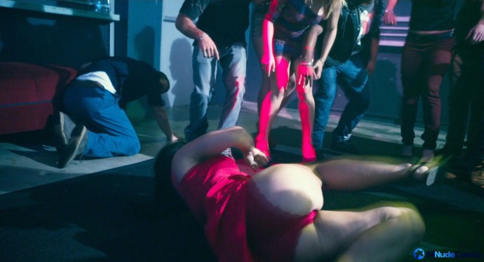 Джина Джой Карано 18 +