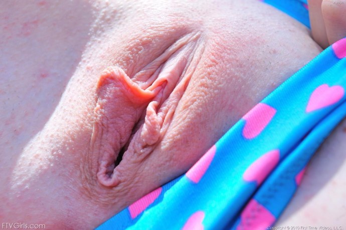 Аккуратные половые губы