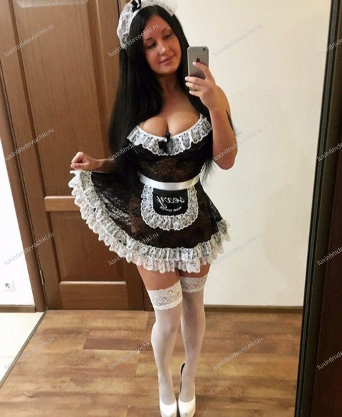 Екатерина Самойлова модель в купальнике