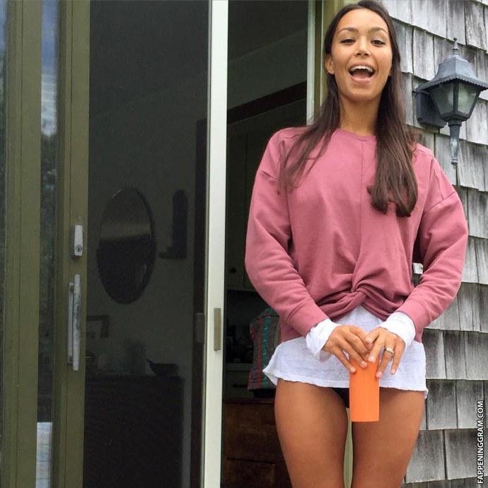 Розарио Доусон порнография