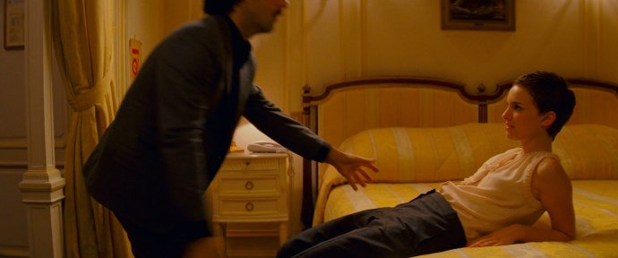 Санни Леоне парнобесплатно