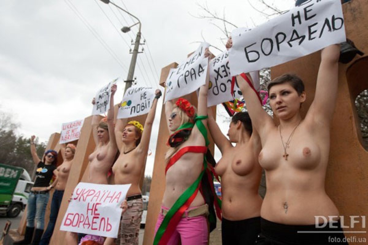 украинские проститутки голые фото 12