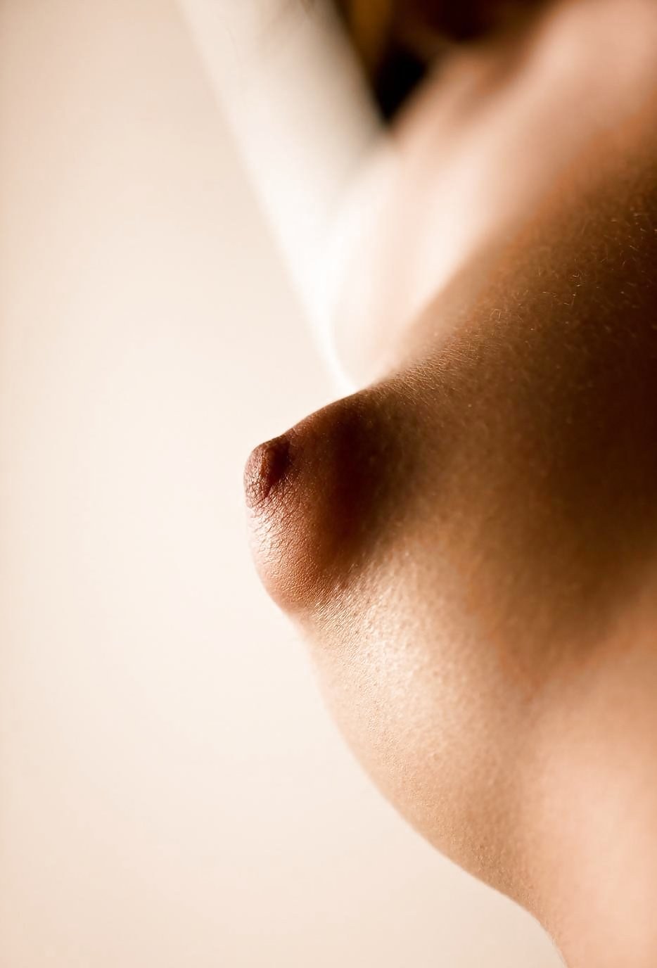 крупным планом маленькая грудь порно фото 53