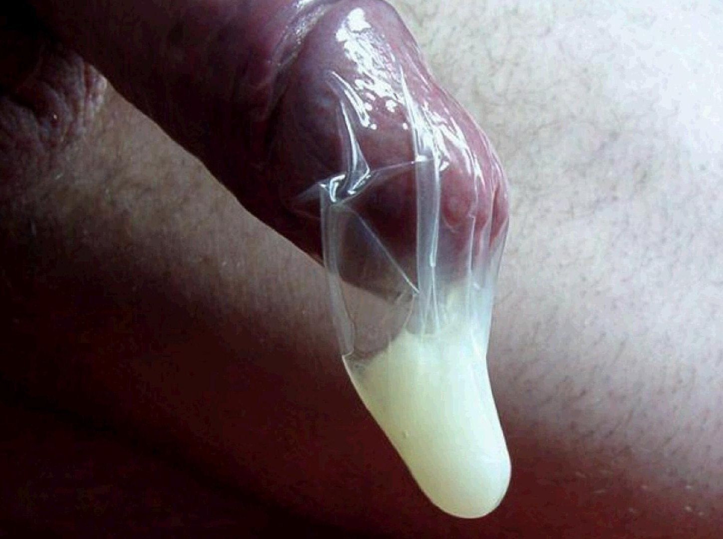 кончить в презерватив порно видео фото 20