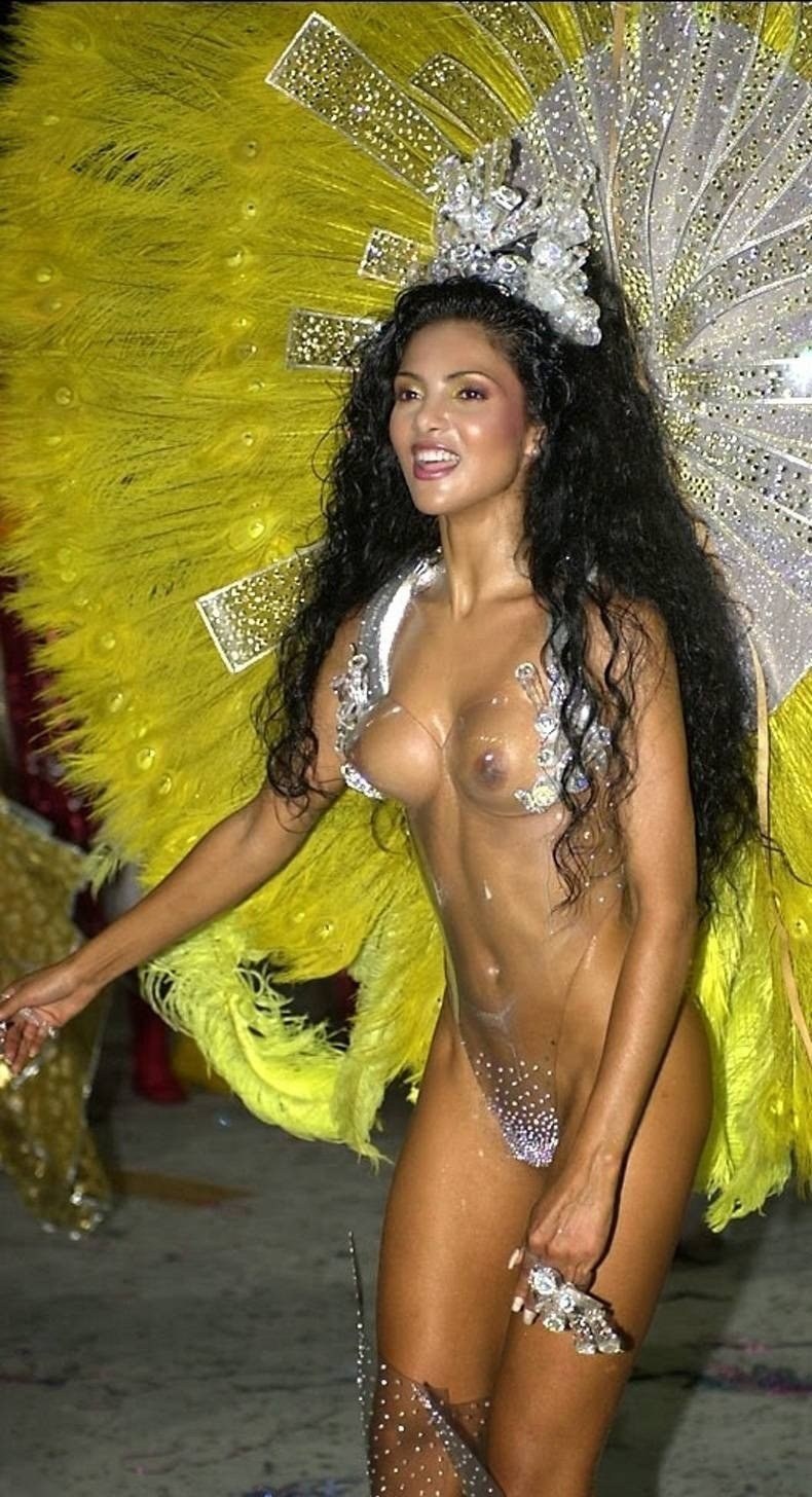 фото голая карнавал в бразилия фото 27