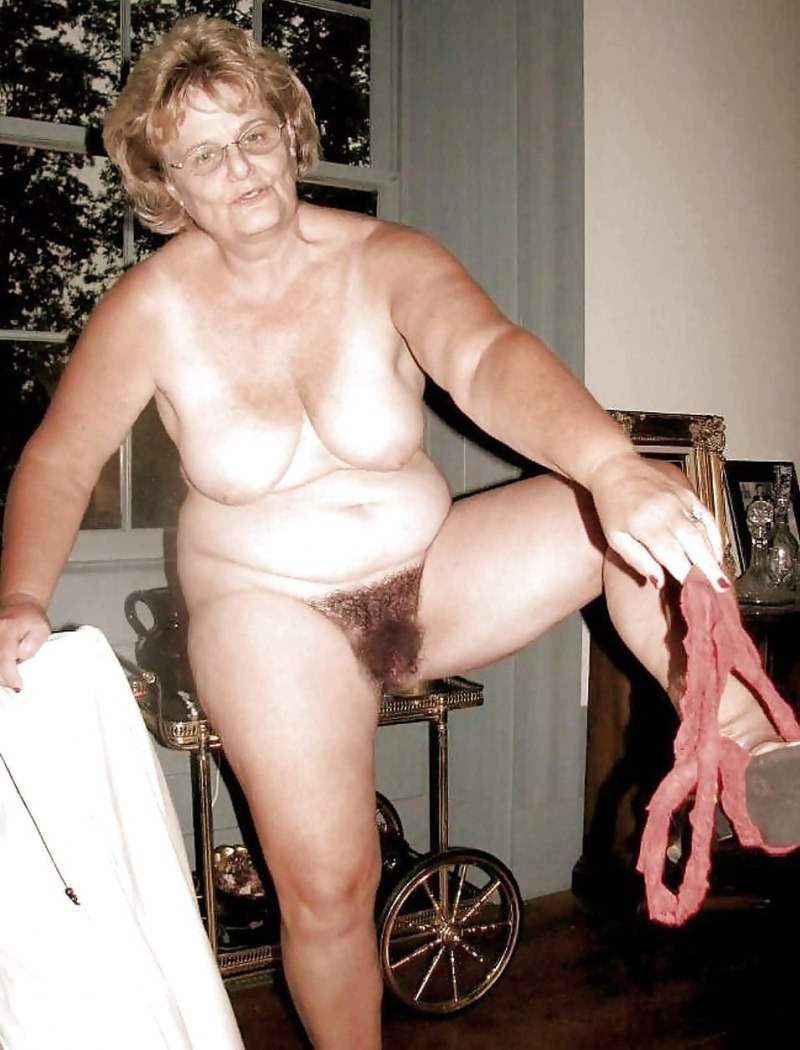 фото голая русская старая бабушка фото 104