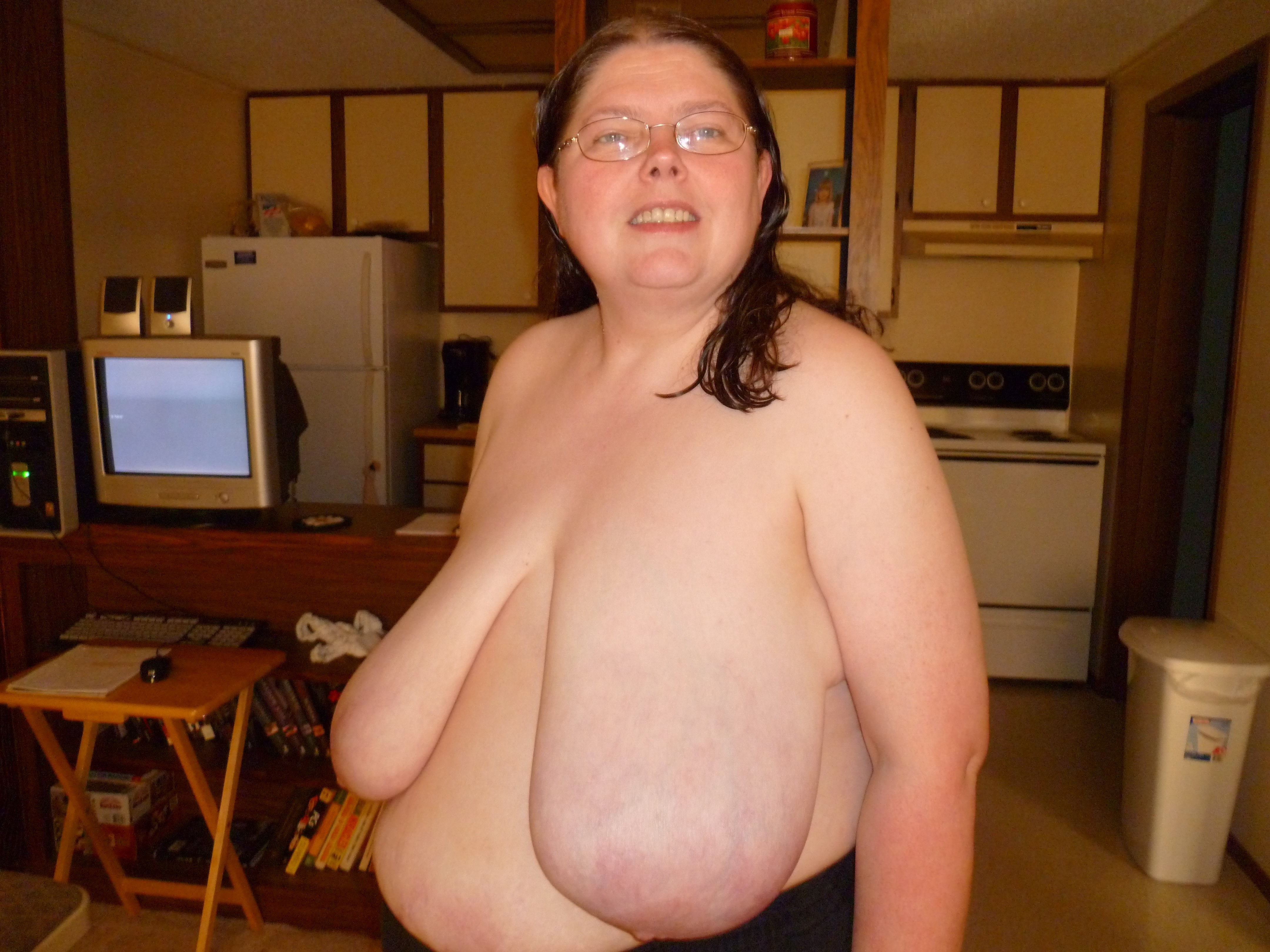 висячие груди у толстых женщин фото 116