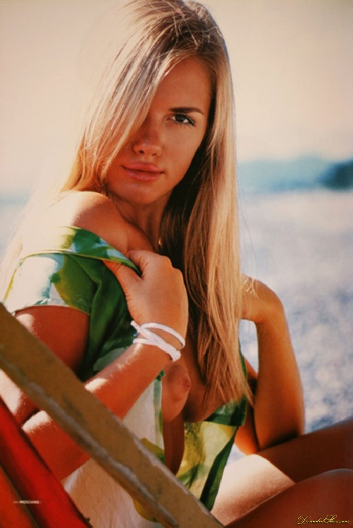 Даша Трегубова эротические