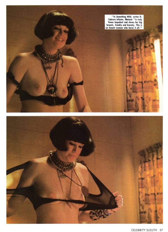 Мелани Гриффит топлесс