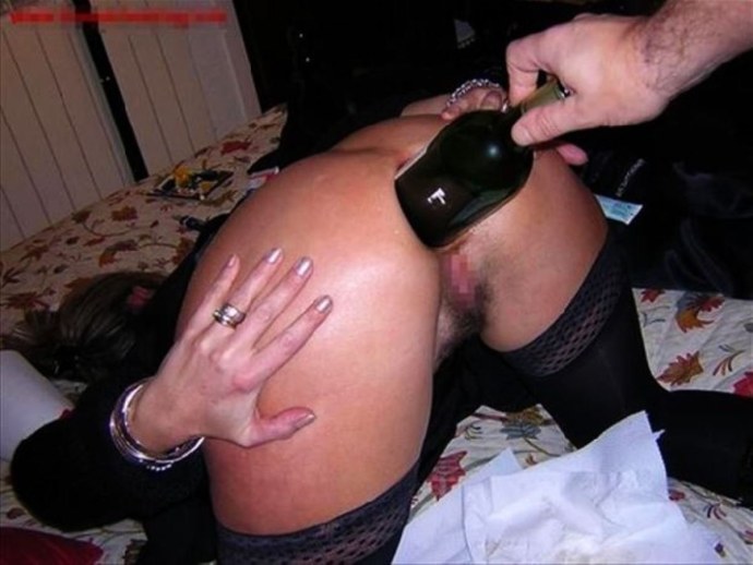 Молодые девушки анал домашнее