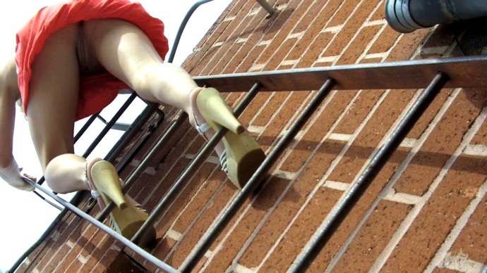 Жесткий анал с незнакомкой