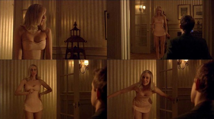 Актриса Вера Фармига ню