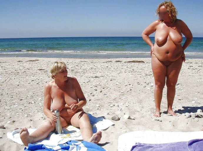 Granny with large pussy Lips on the Beach