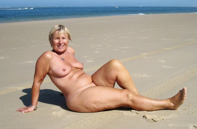 Трах пенсионеров на пляже
