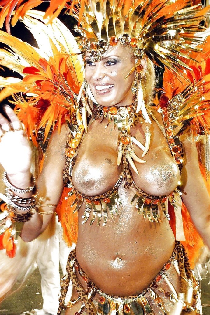 Голые бразильянки Brazilian Carnival 2020